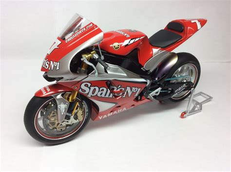 Scale model motorcycle