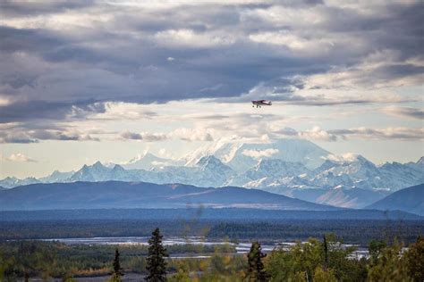 Talkeetna Alaskan Lodge | Denali to the North, Aurora Above