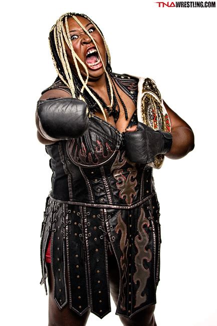 TNA Knockout - Awesome Kong - WWE Divas vs TNA Knockouts Photo ...