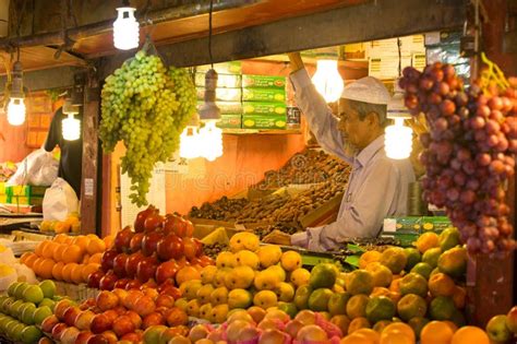 Food Market In Dhaka, Bangladesh Editorial Photo - Image of food ...