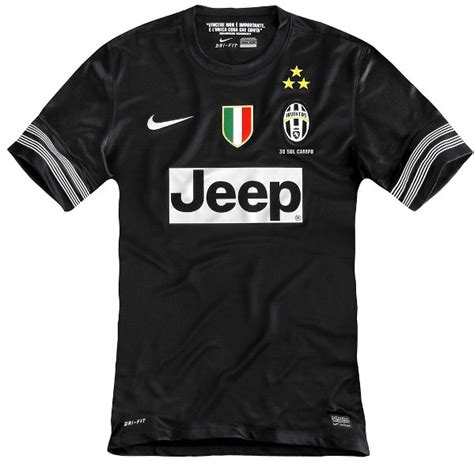 Juventus New Kit 2012/13- Nike unveil new home and away Juve shirts 12/ ...