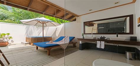 Vilamendhoo Island Resort Jacuzzi Beach Villa - Maldives Water Villas