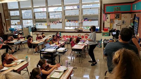 American Federation of Teachers President, Randi Weingarten, visits ...