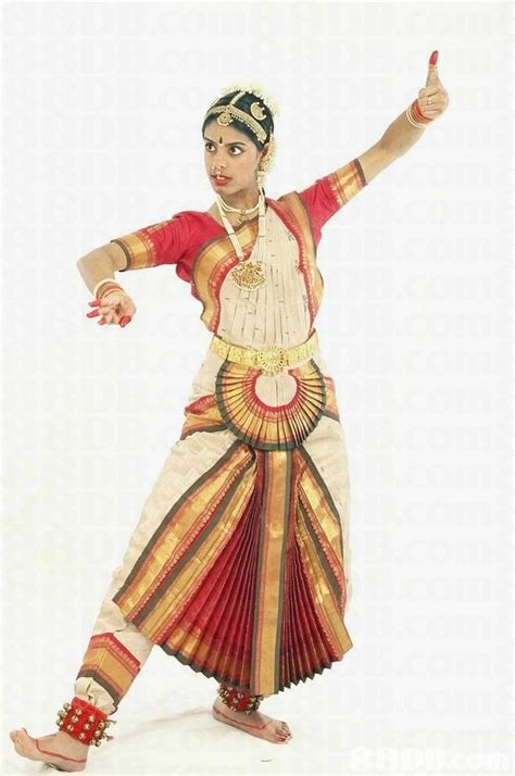 South Indian Traditional costume|Folk dress of South India. | How to ...