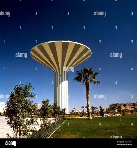 Saudi arabia seventies hi-res stock photography and images - Alamy