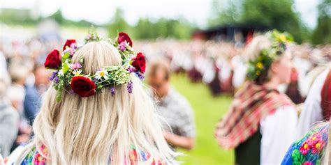 Midzomer vieren in Scandinavië - NORDIC, de Scandinaviëspecialist