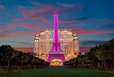 The Parisian Macao Hotel (Macau) - Deals, Photos & Reviews