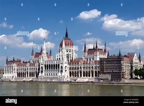 geography / travel, Hungary, Budapest, Houses of Parliament, Danube ...