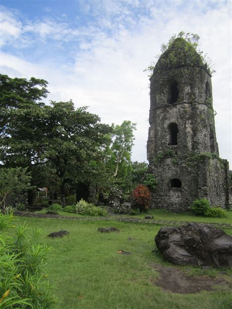 Janett's Grand Philippines Adventure: Cagsawa Ruins: A Memorial for a Tragic Past