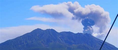 鹿儿岛樱岛火山爆发上升警戒等级5破新高！反应最淡定的竟是鹿儿岛县民自己？_当地人_民众_居民