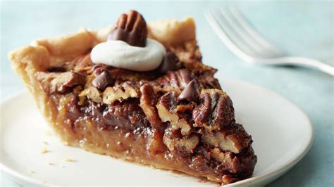 Top 4 Chocolate Pecan Pie Recipes