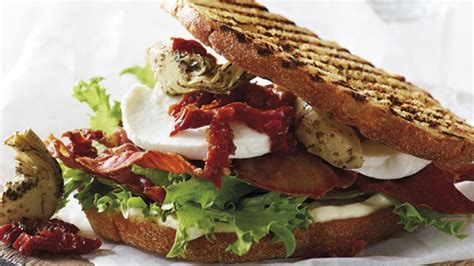 Opskrift på Gourmet sandwich | Lækre sandwichopskrifter | nemlig.com