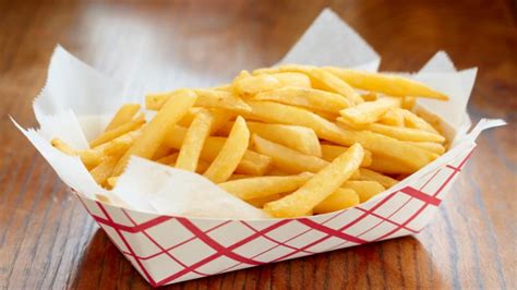 Are Whataburger Fries Gluten Free? Good & Bad News (Try This Instead)