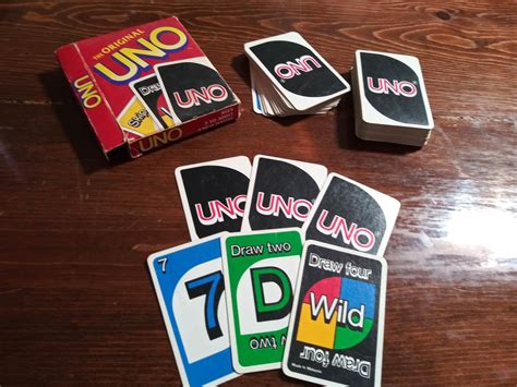 The way the original Uno cards used to look. : nostalgia