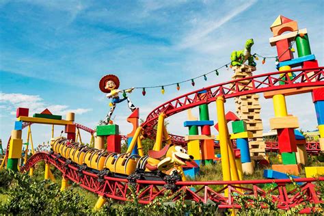 10 Best Theme-Park Rides for Families