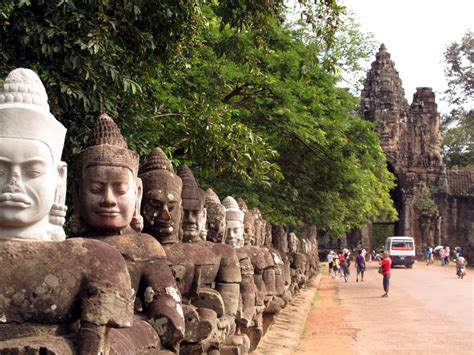 Angkor Thom - Asia for Visitors