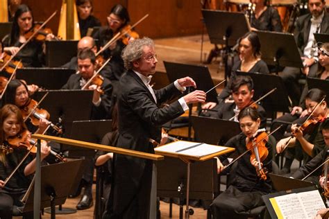 Franz Welser-Most conducting the New York Philharmonic | Flickr