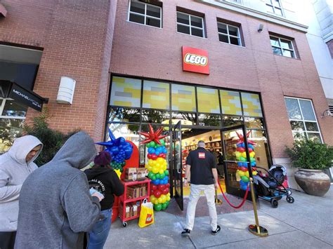 LEGO store coming to Town Center in Virginia Beach Nov. 3