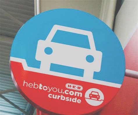 HEB Curbside Makes It Easy To Enjoy Family