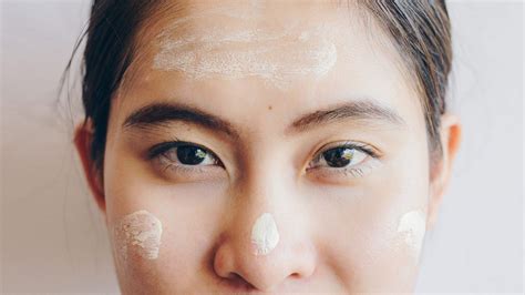 How to Improve Skin Texture, According to Derms