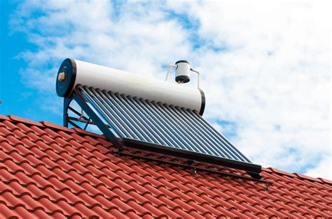 What are the differences: Heat Pump Vs. Solar Water Heater | Service ...