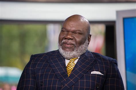 T.D. Jakes Apologizes for Volunteer’s Arrest and Assault at Church | 93 ...