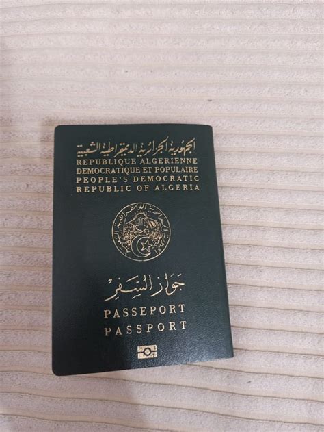 Algerian passport, driver's license, and French residence permit + Stamps : r/PassportPorn