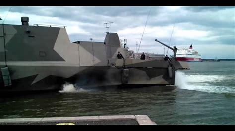 Hamina-class stealth missile boat docking in Helsinki - YouTube