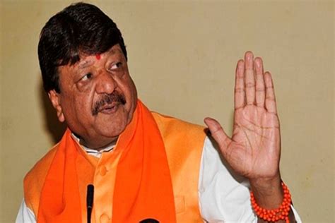 BJP Watching Shiv Sena Crisis In Maharashtra From A Distance, Says ...