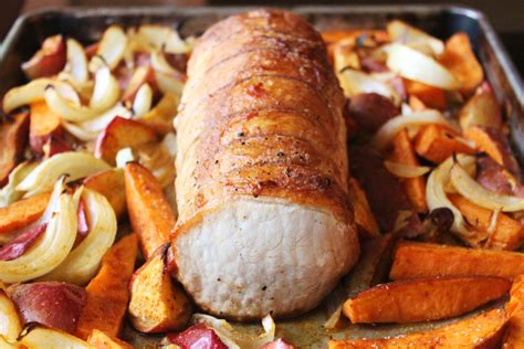 Pork Roast with Sweet Potatoes, Apples and Onions | GlutenFreeFix