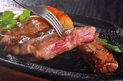 Forget kobe beef – this is Japan’s most expensive (and tastiest) steak | Trim healthy recipes ...