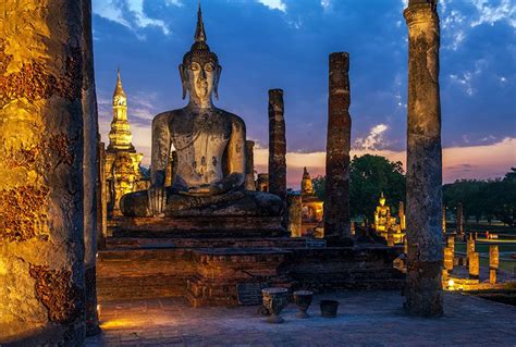 Discover the Ancient Ruins of Sukhothai