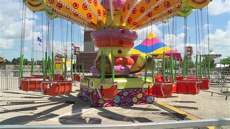 Crews begin inspections on rides at Wisconsin State Fair to ensure safety