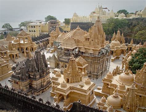 Somnath Temple Historical Facts and Pictures | The History Hub