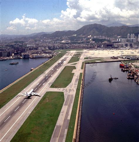 1990 The single runway at Kai Tak International Airport, s… | Flickr