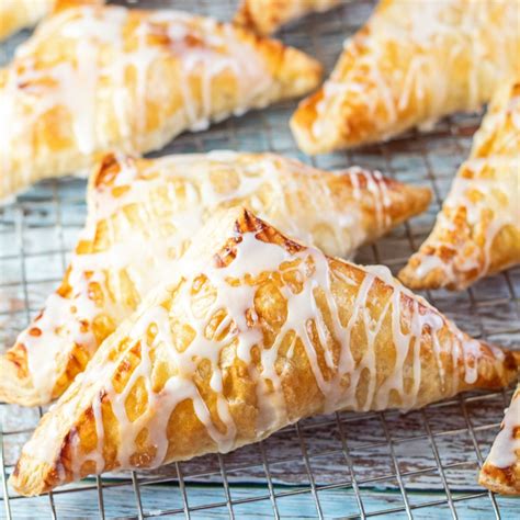 Puff Pastry Apple Turnovers: Easy, Delicious Breakfast Or Dessert!