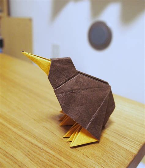 【Origami 】 Kiwi | Origami animals, Origami design, Geometric origami