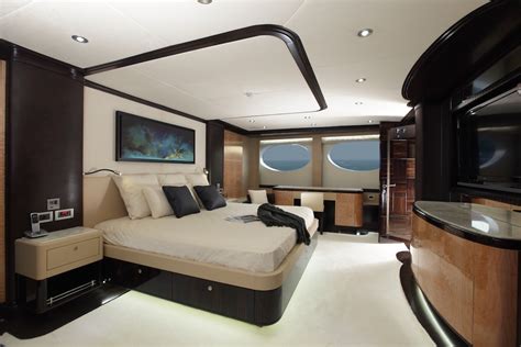 17 Extraordinary Yacht Bedroom Designs That You Will Want To Sleep In