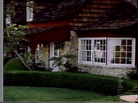 Official Tate-LaBianca Murders Blog: The House at the End of the Drive