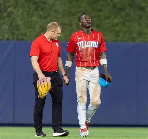 Jazz Chisholm Jr. injures foot in Miami Marlins’ loss to Cincinnati Reds