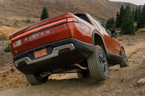 Rivian shows off R1T on- and off-road ability set with drive-mode differences