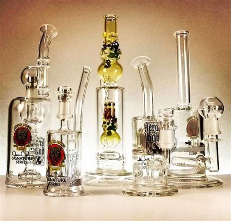 Jerome Baker Designs: Glass Artist - Stoner Things