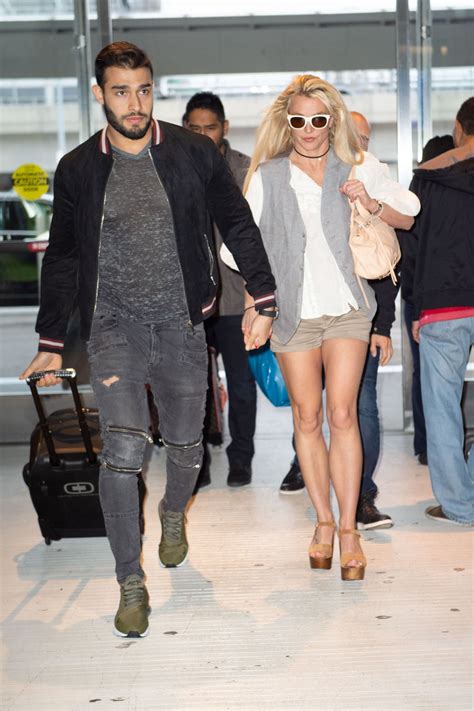 Britney Spears and Boyfriend Sam Asghari at JFK Airport in NYC, May 2018 • CelebMafia