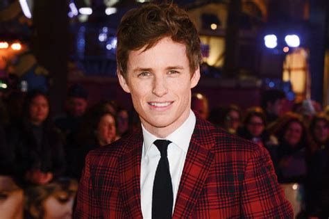 Eddie Redmayne Thanks Tom Hooper After Oscar Nomination