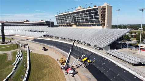 Crews clearing steep hurdles to pave all-new Atlanta Motor Speedway ...