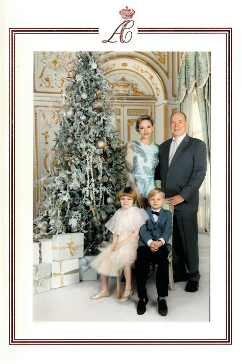 Monaco's Royal Family Just Released Their Most Glamorous Christmas Card ...