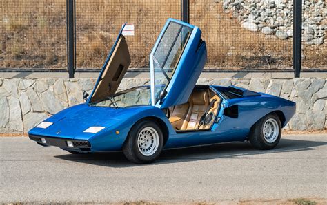 1975 Lamborghini Countach LP400 'Periscopica' | Gooding & Company