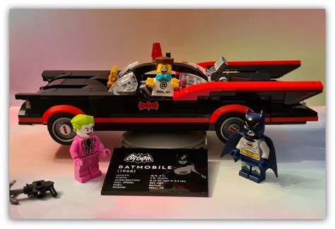 LEGO 76188 Batman Classic TV Series Batmobile Set Review