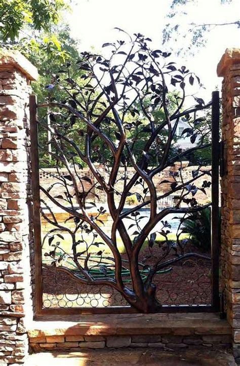 40 Utterly Beautiful Rusted Metal Art Works – Bored Art