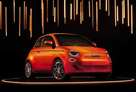 La B.500 : Un Cabriolet électrique de Fiat et Bvlgari